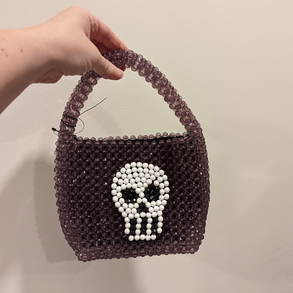 Beaded Skull Crossbody Bag - Picture 3 of 11